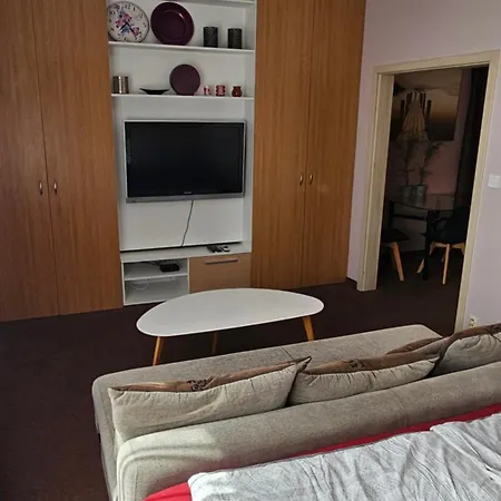 Brasna - Kupalisko Nové Zámky