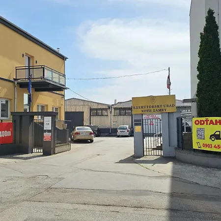 Brasna - Kupalisko * Nové Zámky